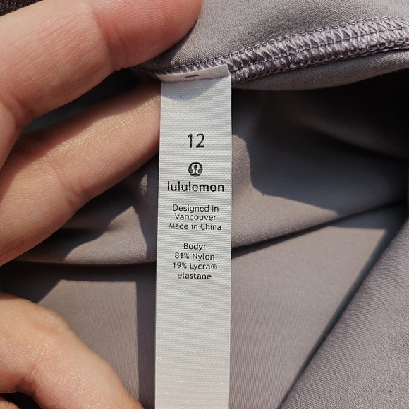 Lululemon Align Jogger Crop 23 in Violet Verbena size 12 - Picture 3 of 7